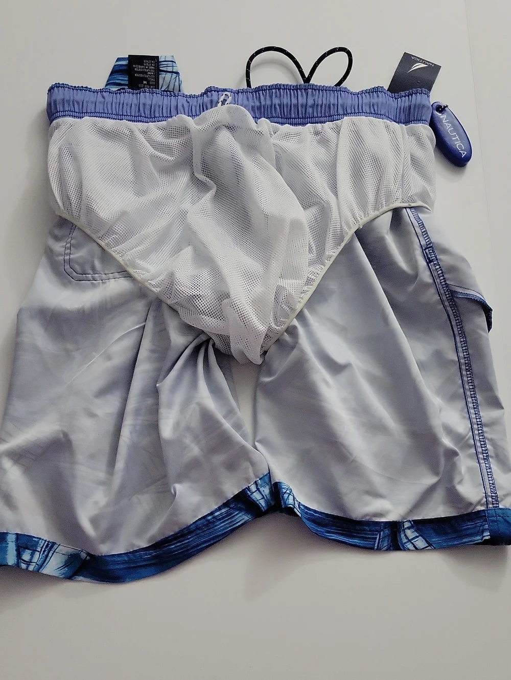 NWT Nautica Bluefish Swim Trunks Size Medium In Rare N-83 Sailboat Print